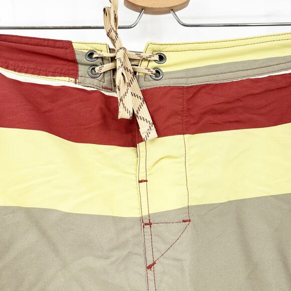 Patagonia Mens Beach Sea Wavefarer Striped Dive Swim Trunks Board Shorts Size 35 - Picture 3 of 8